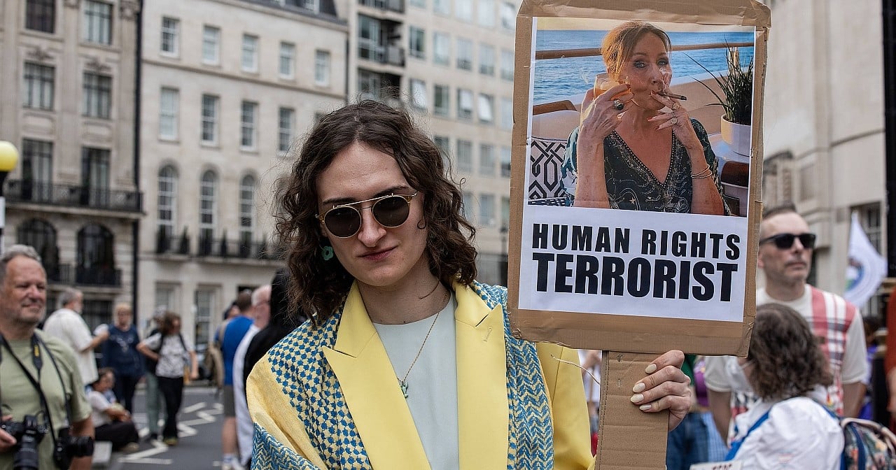 Rowling will mit ihrem Geld weiter trans Rechte bekämpfen
