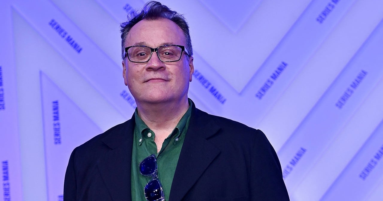 Zur Selbstverteidigung bewaffnet: Russell T. Davies wegen transphobem Mob verunsichert