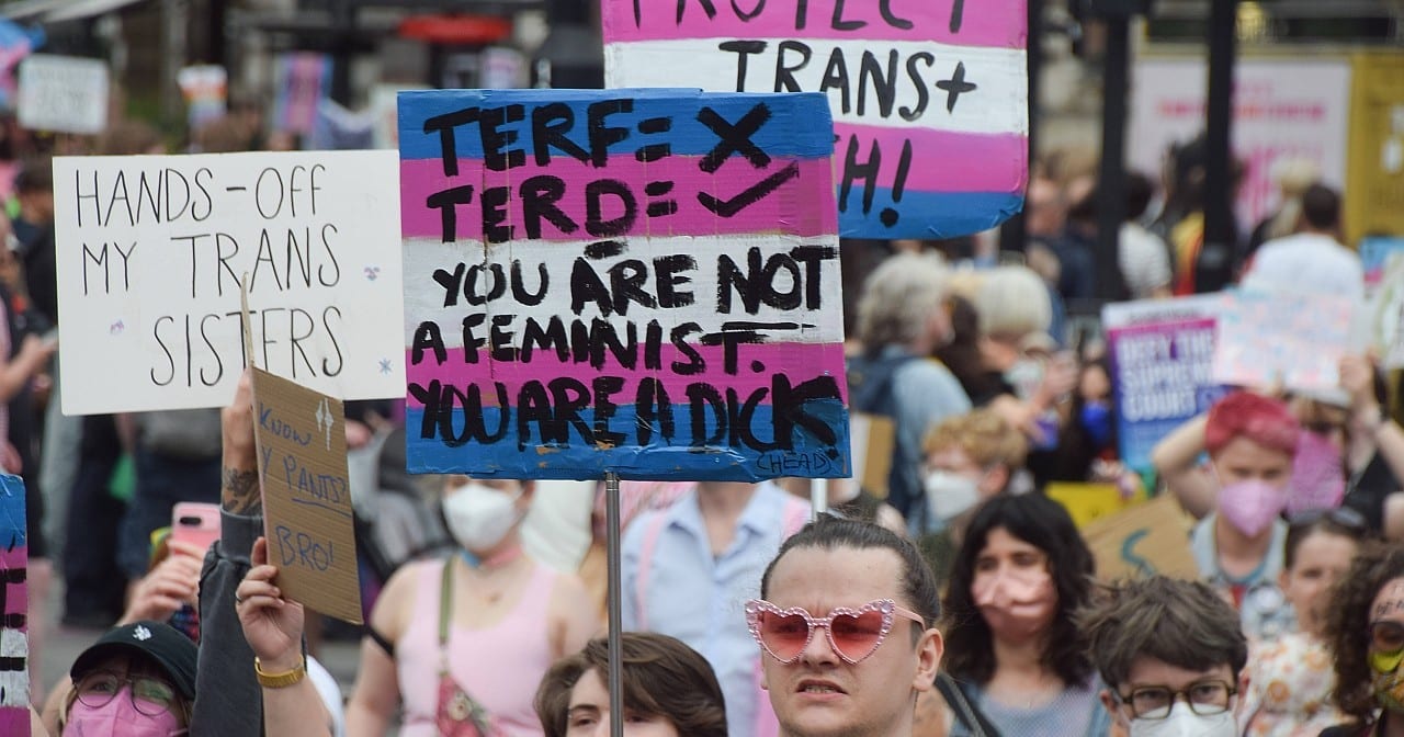 TERF-Mythos trifft Realität: Feminismus für alle